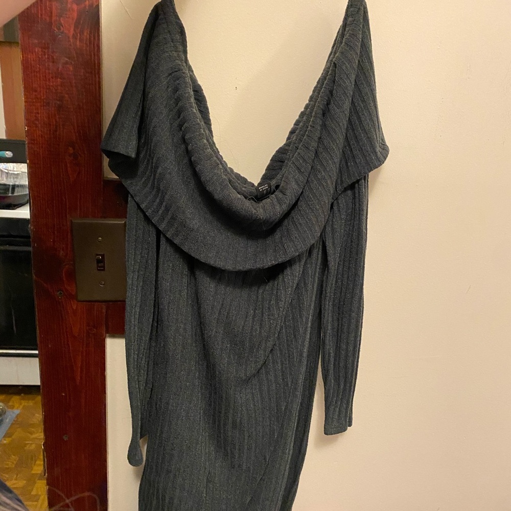 Off shoulder sweater dress dark green Plus size